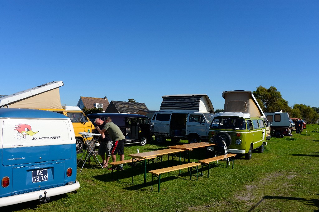 ../Images/Onderdelenmarkt op De Strandwal 001.jpg